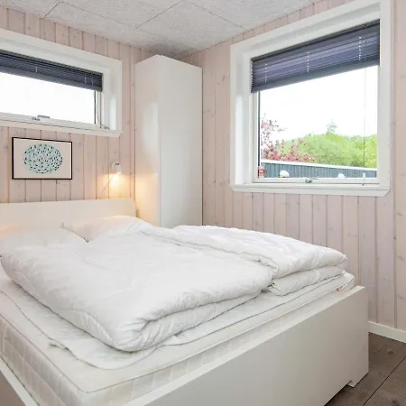 6 Person In Holiday home *